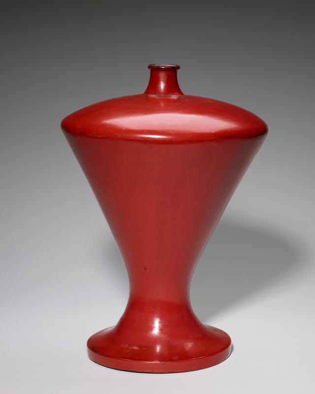 Sake vessel